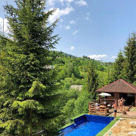 Aspen Hotel Slavske Luaran gambar