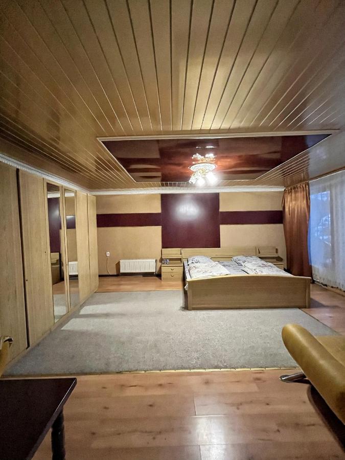 Aspen Hotel Slavske Luaran gambar