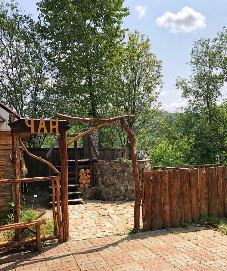 Aspen Hotel Slavske Luaran gambar