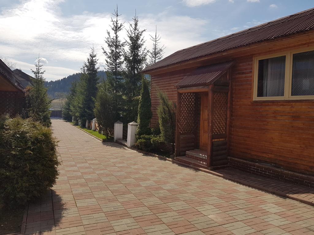 Aspen Hotel Slavske Luaran gambar
